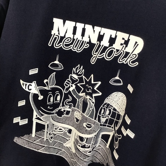 Minted New York Crewneck Sweatshirt in Navy Size Medium. - Picture 3 of 6